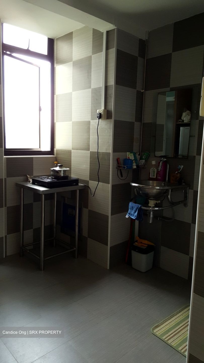 Blk 83 Commonwealth Heights (Queenstown), HDB 2 Rooms #563712401